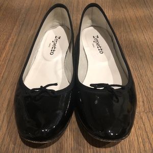 Repetto Black Patent Leather Ballet Shoes US 7.5-8
